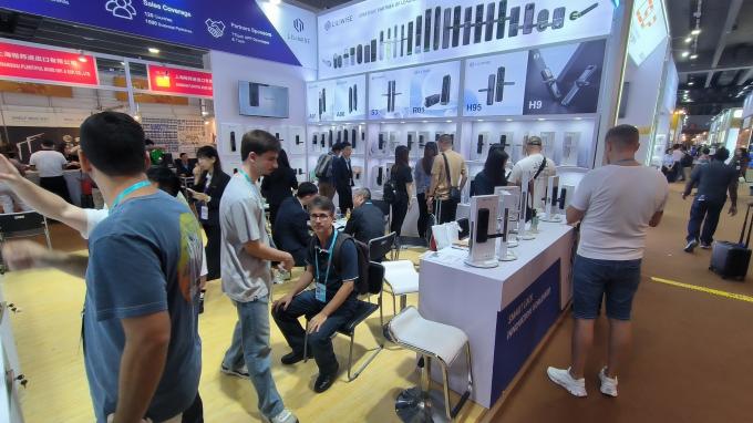 3D gezichtsherkenning Wifi App Cerradura Intelligente Sleutel wachtwoordkaart Smart Door Lock Fingerprint Digitaal Deur slot Met Camera 32